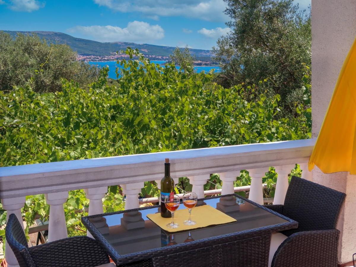Apartment Meri - Krk211 By Interhome Kornić Εξωτερικό φωτογραφία