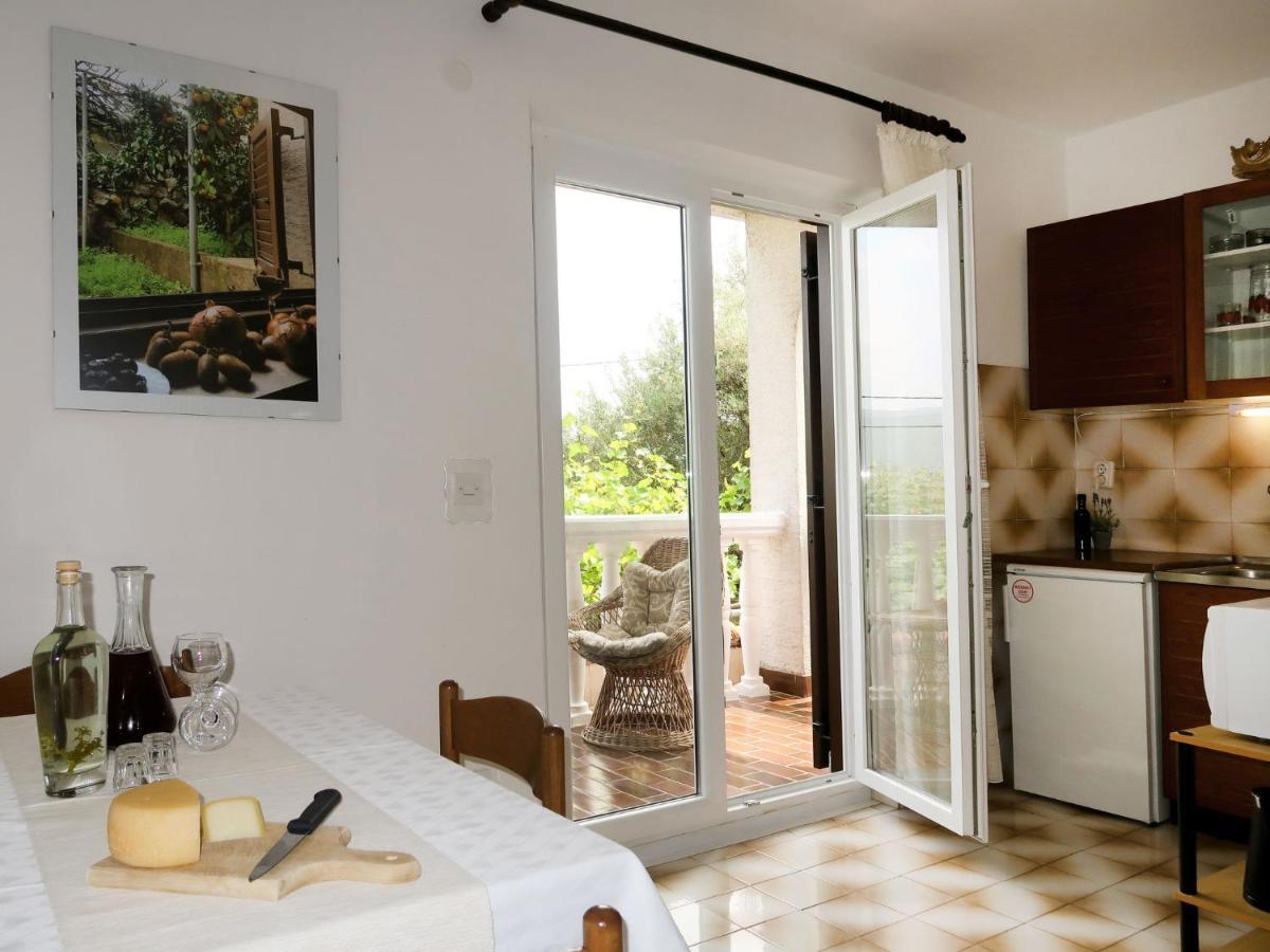 Apartment Meri - Krk211 By Interhome Kornić Εξωτερικό φωτογραφία