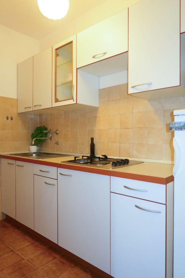 Apartment Meri - Krk211 By Interhome Kornić Εξωτερικό φωτογραφία